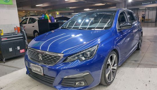 Peugeot • 308