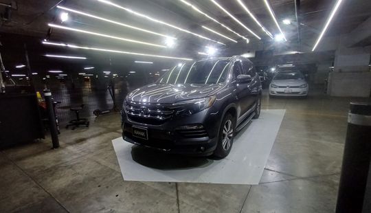 Honda • Pilot