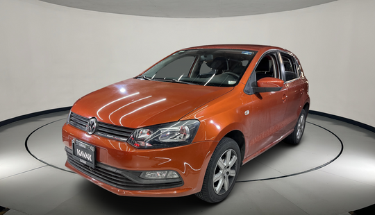 Volkswagen • Polo