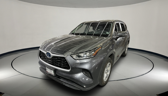 Toyota • Highlander
