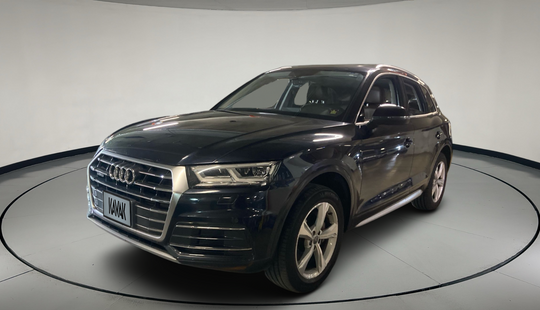 Audi • Q5