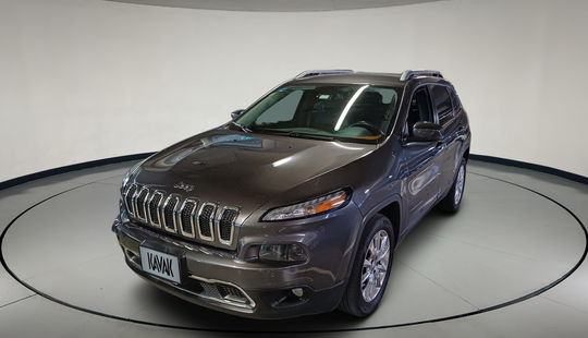 Jeep • Cherokee