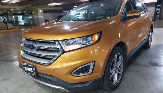 Ford • Edge