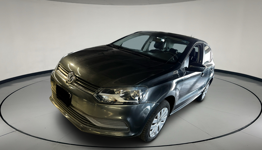 Volkswagen • Polo