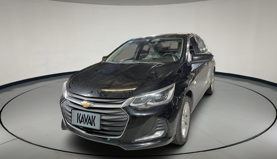 2021 • 83,950 km • Automático