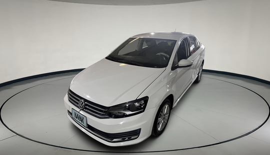 Volkswagen • Vento