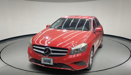 Mercedes Benz • Clase A