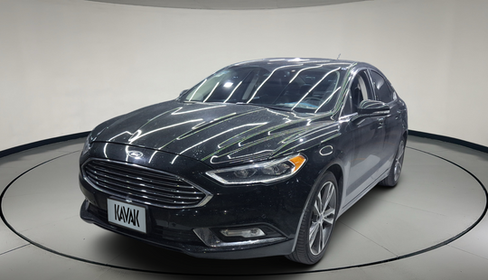 Ford • Fusion