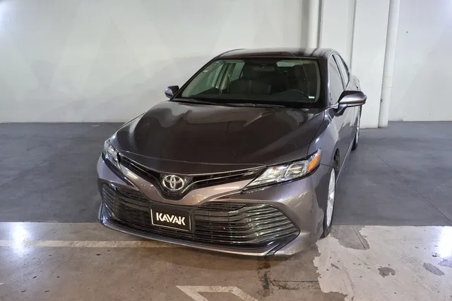 Toyota · Camry