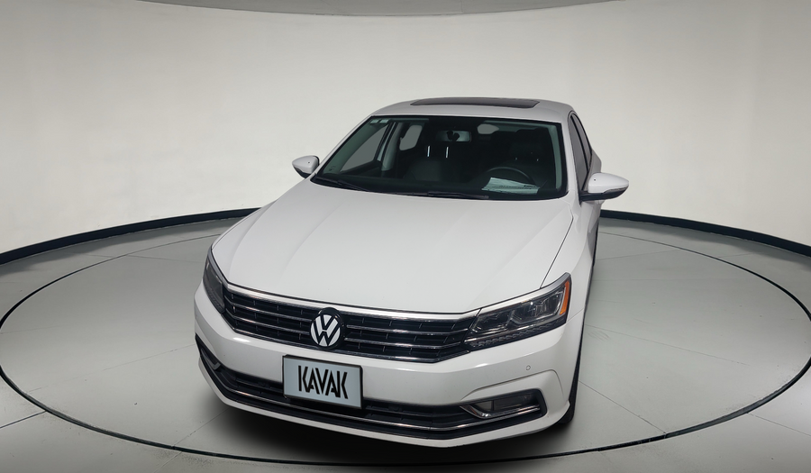 Volkswagen Passat 2.5 HIGHLINE Sedan 2017