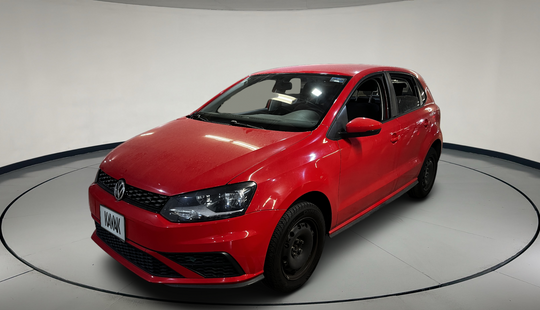 Volkswagen • Polo