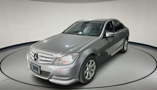 Mercedes Benz • Clase C