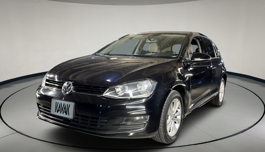 Volkswagen • Golf