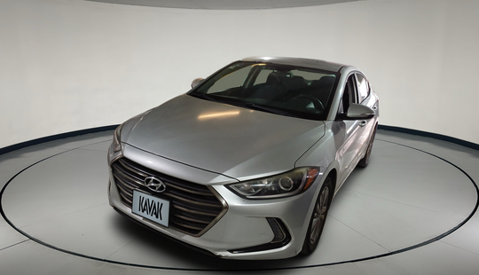 Hyundai • Elantra