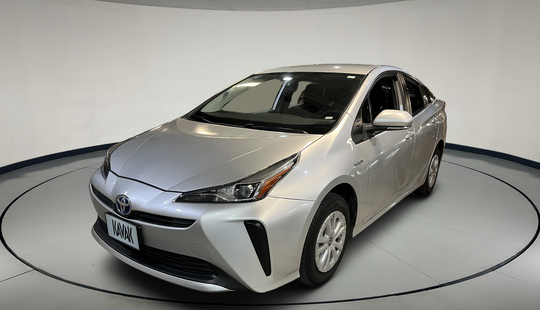 Toyota • Prius