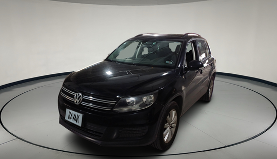 Volkswagen • Tiguan