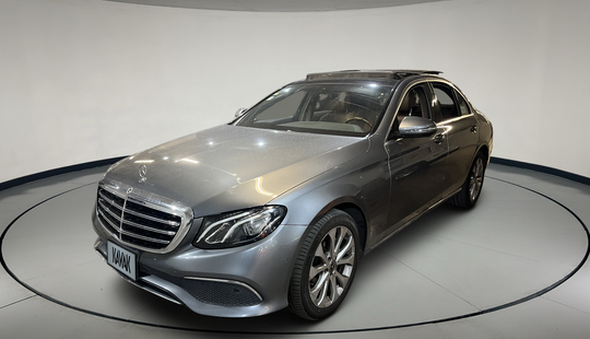 Mercedes Benz • Clase E
