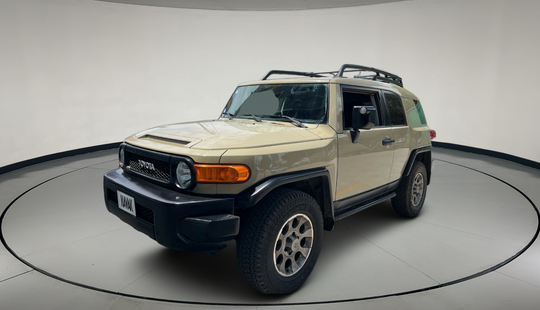 Toyota • FJ Cruiser