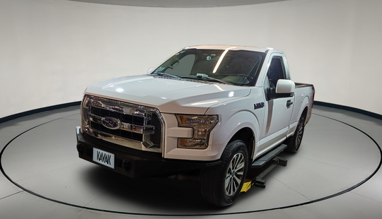 Ford • Lobo