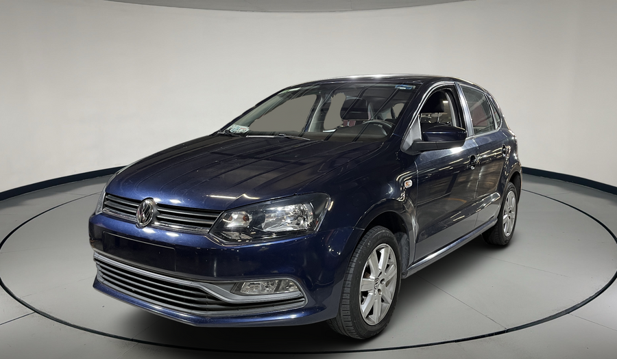 Volkswagen Polo 1.6 MT Hatchback 2015