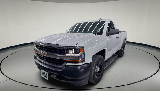 Chevrolet • Silverado 2500