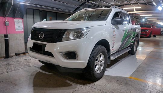 Nissan • NP300