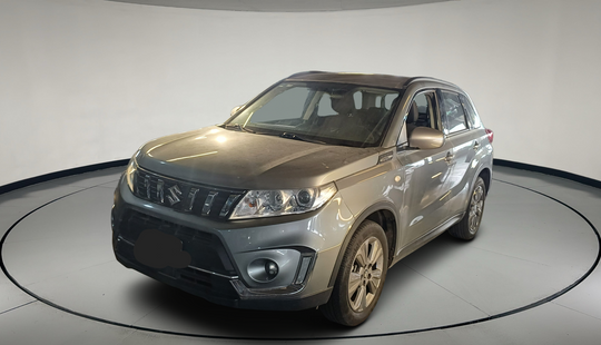 Suzuki • Vitara