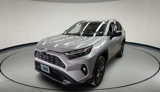 Toyota • RAV4
