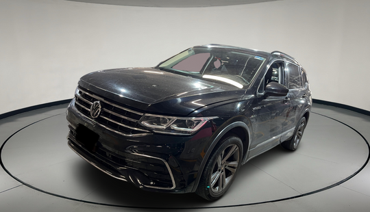 Volkswagen • Tiguan
