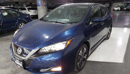 Nissan • Leaf