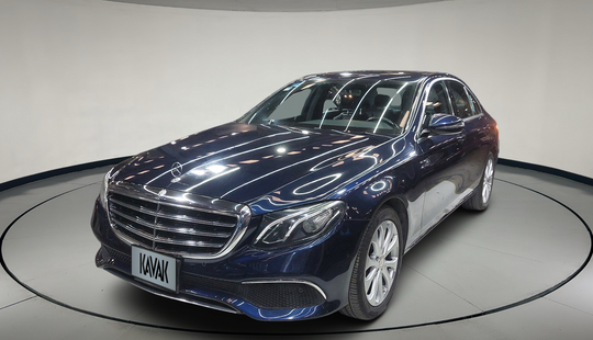 Mercedes Benz • Clase E