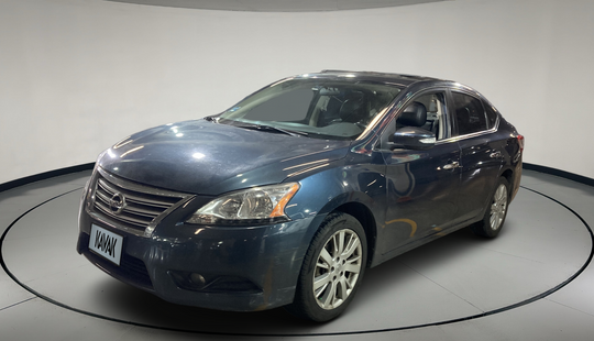 Nissan • Sentra