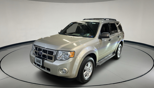 Ford • Escape