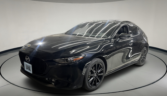 Mazda • Mazda 3