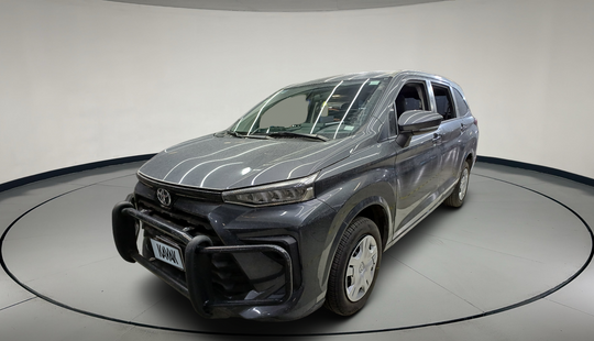 Toyota • Avanza