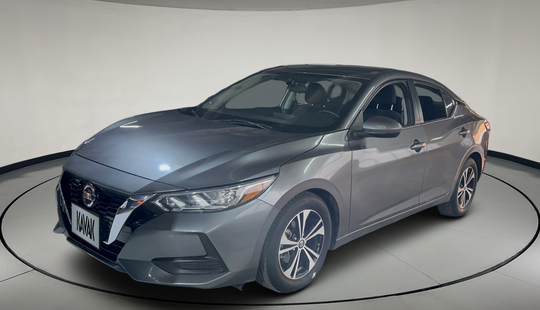 Nissan • Sentra