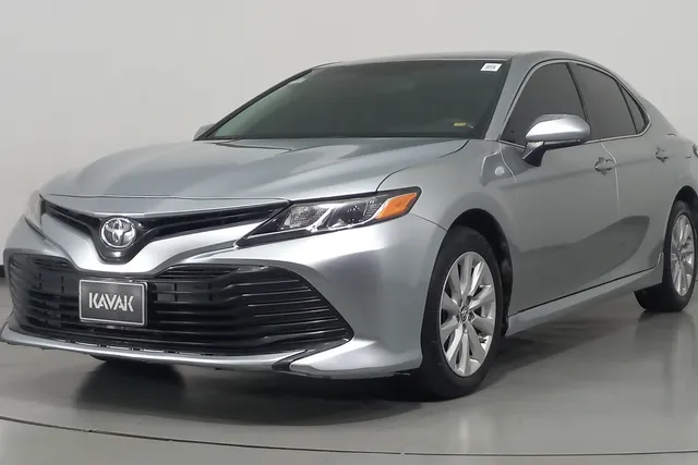 Toyota · Camry