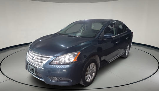 Nissan • Sentra