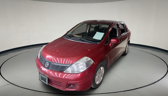 Nissan • Tiida