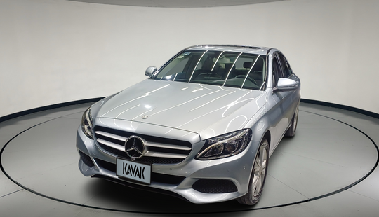 Mercedes Benz • Clase C