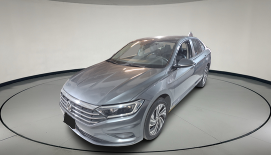 Volkswagen • Jetta