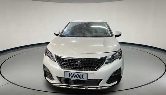Peugeot • 3008