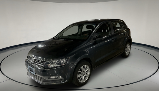Volkswagen • Polo