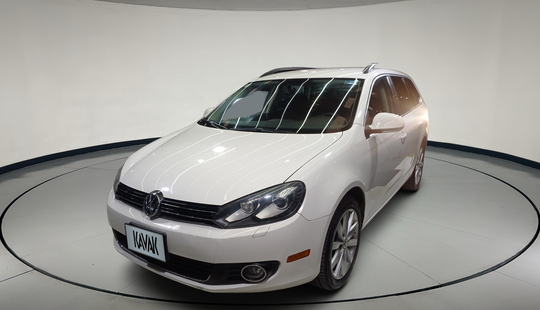 Volkswagen • Golf SportWagen