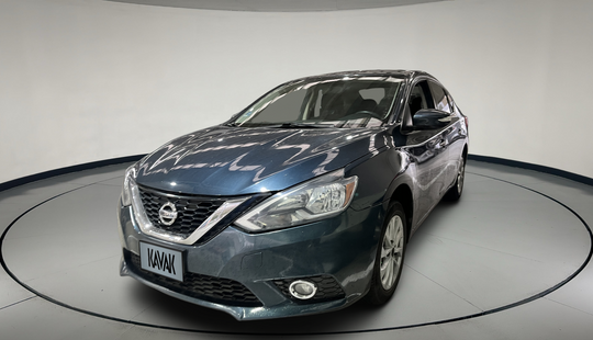 Nissan • Sentra