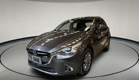 Mazda • Mazda 2