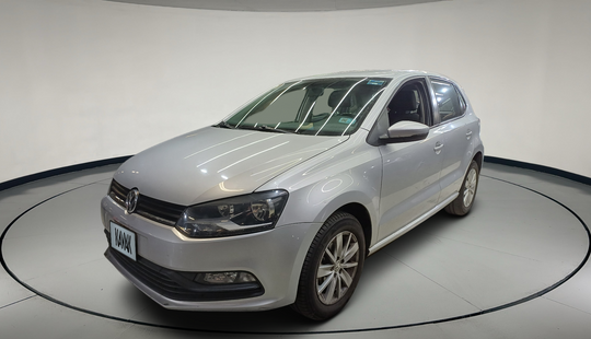 Volkswagen • Polo