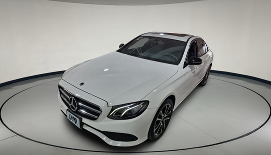 Mercedes Benz • Clase E