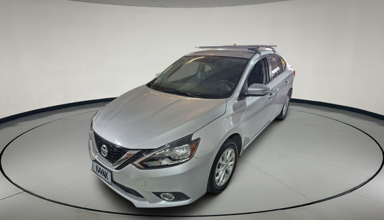 Nissan • Sentra