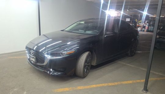 Mazda • Mazda 3